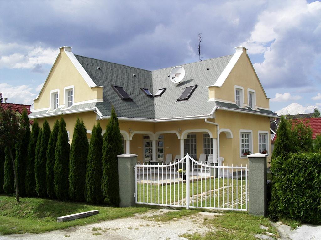 Pacsirta Apartman Lenti Rom bilde